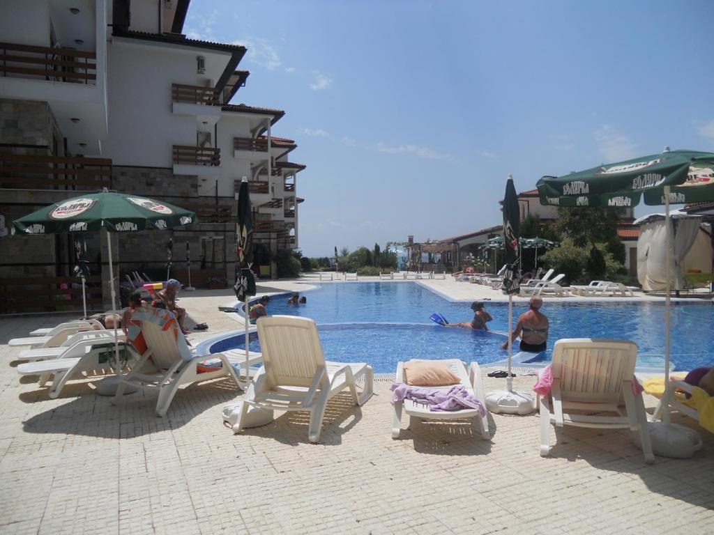 Vm Apartments Robinson Beach 帕莫瑞 外观 照片